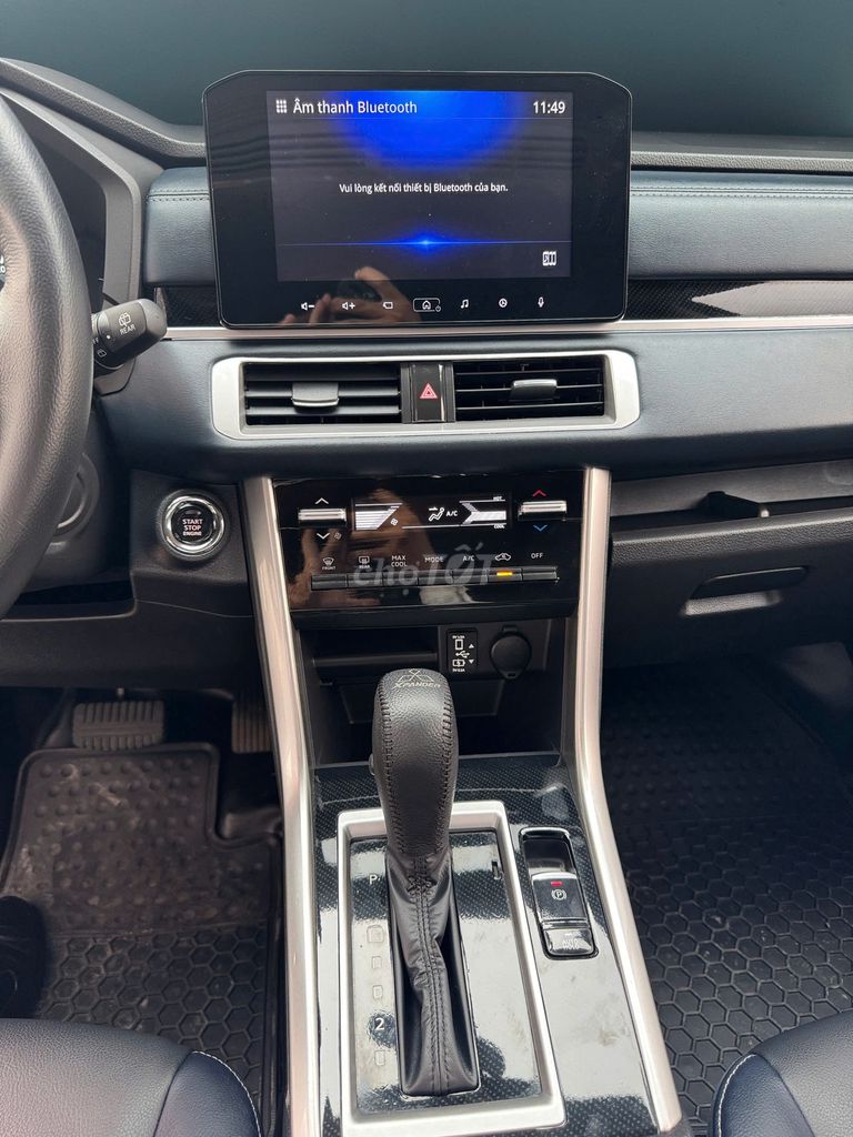 Mitsubishi Xpander Cross 2025 Premium 21.000 km. Mua bán Ô tô tại Quận Bình Tân Tp Hồ Chí Minh được đăng bởi Tưởng Thông hình 4