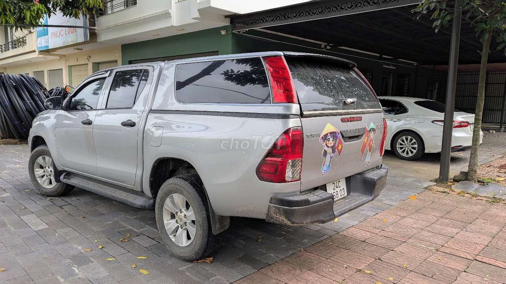 Toyota Hilux 2018 2.4E 4x2 AT - 150000 km. Mua bán Ô tô tại Quận Hà Đông Hà Nội được đăng bởi Đoàn Phương Ô tô Cũ hình 3