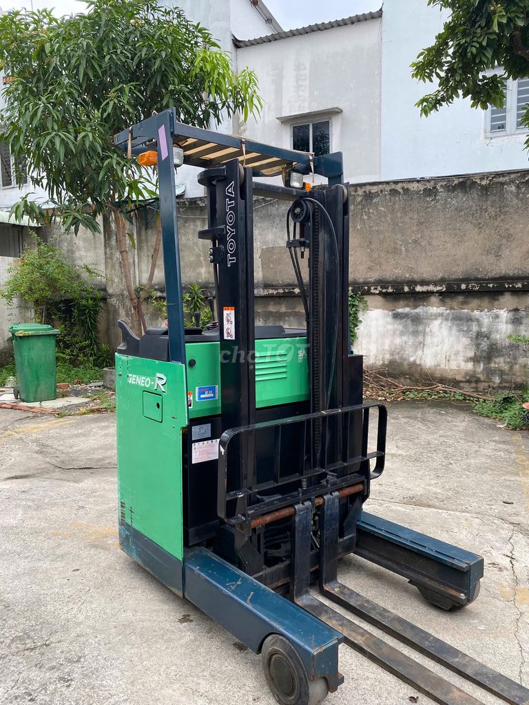 Xe nâng điện đứng 1.3 tấn Toyota. Mua bán Phương tiện khác tại Quận 12 Tp Hồ Chí Minh được đăng bởi Phúc Xe Nâng Nhật Bãi hình 3