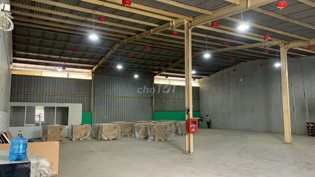 CHO THUÊ KHO XƯỞNG 650m2 PCCC TỰ ĐỘNG Đường đào trí  Quận 7