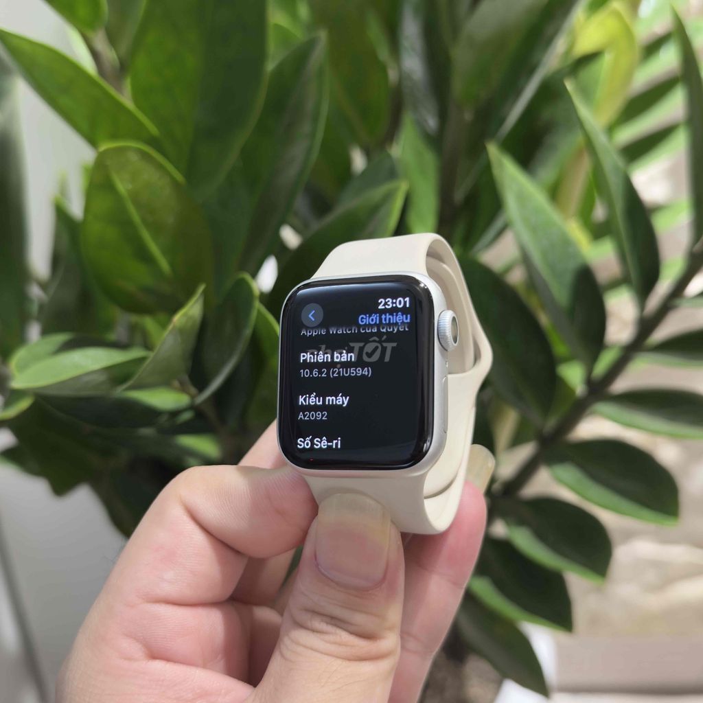 Apple Watch Series 5 40mm Sliver. Mua bán Thiết bị đeo thông minh tại Quận Hoàng Mai Hà Nội được đăng bởi Nguyễn Lương Quyết hình 1