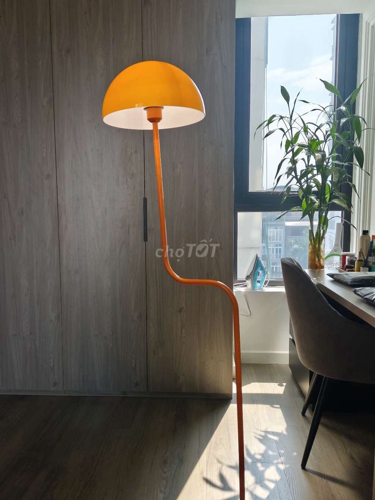 Đèn cây đứng decor phòng ngủ. Mua bán Đèn tại Quận Đống Đa Hà Nội được đăng bởi Nguyen Toan hình 1