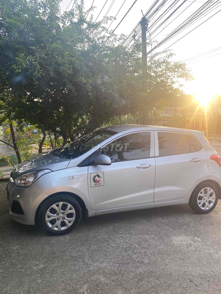 Hyundai Grand i10 2017 1.0 MT - 200000 km. Mua bán Ô tô tại Quận Tân Bình Tp Hồ Chí Minh được đăng bởi THÁI PARA hình 3