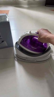 Bàn ủi hơi nước Panasonic NI-WL30. Mua bán Nội thất, đồ gia dụng khác tại Quận Bình Tân Tp Hồ Chí Minh được đăng bởi Dao Nguyen