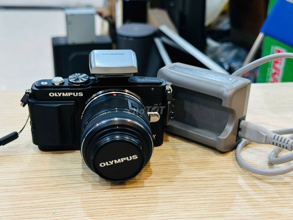 Máy ảnh Olympus EPL5 Đen. Mua bán Máy ảnh, Máy quay tại Quận Đống Đa Hà Nội được đăng bởi Thế Hoàng hình 1