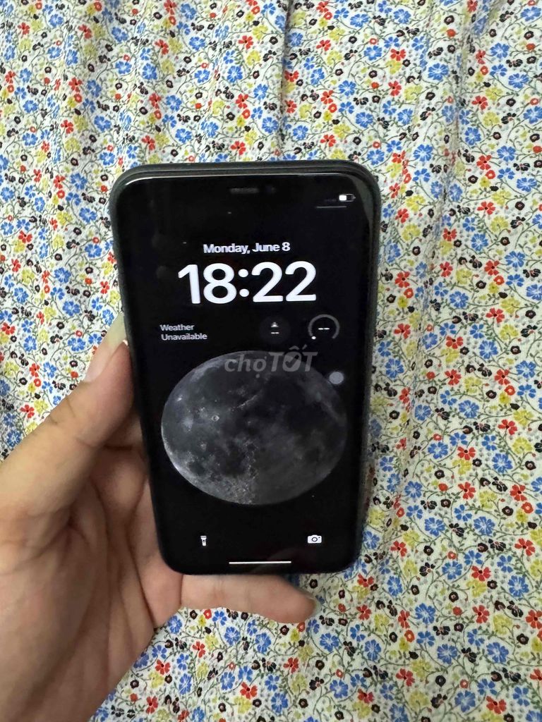 Apple iPhone 11 64GB QT truetone face ok lổi sim. Mua bán Điện thoại tại Thành phố Thủ Đức Tp Hồ Chí Minh được đăng bởi bin  hình 1