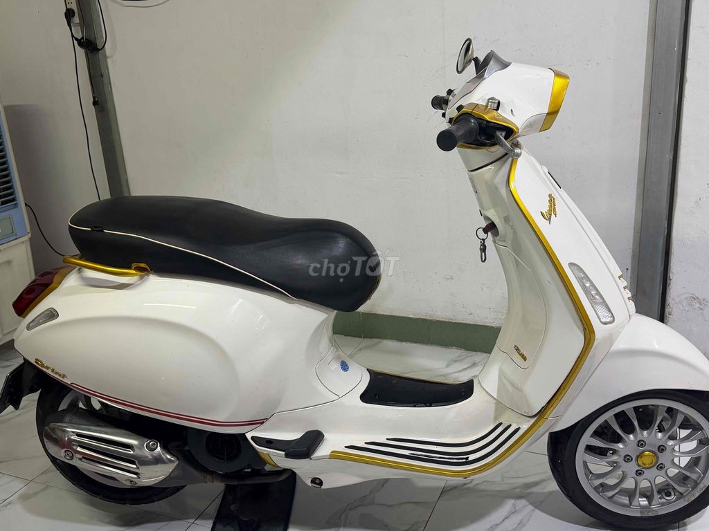 Piaggio Vespa Sprint Белый ABS 12.269 км
