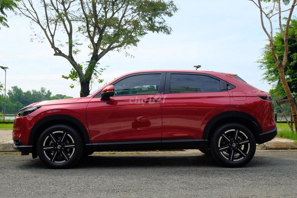 Honda HR-V 2025  - 16000 km. Mua bán Ô tô tại Quận 7 Tp Hồ Chí Minh được đăng bởi HỒ TẤN ANH hình 3