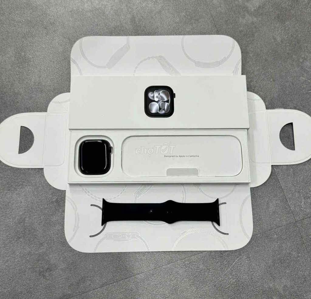 Apple Watch Series 11 46mm Đen GPS Fullbox zin. Mua bán Thiết bị đeo thông minh tại Quận 10 Tp Hồ Chí Minh được đăng bởi Táo Tốt Apple  hình 1