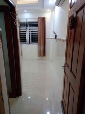 Room 18 m² · Đường Phan Xích Long