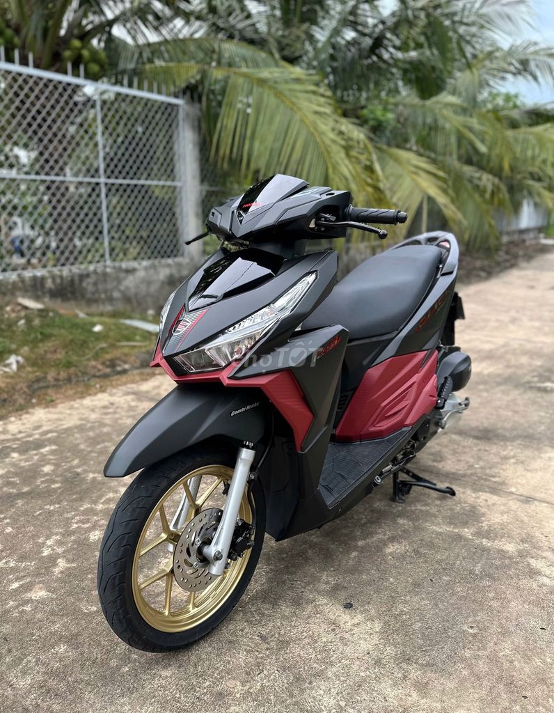 Click Thái 125i đen mâm đồng. Mua bán Xe máy tại Thành phố Mỹ Tho Tiền Giang được đăng bởi Võ Hoàng Phúc hình 1