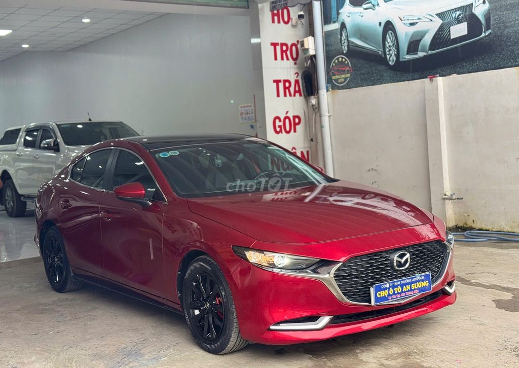 Mazda 3 2020 Form 2021 đẹp lung linh. Mua bán Ô tô tại Quận 12 Tp Hồ Chí Minh được đăng bởi NHI Ô TÔ AN SƯƠNG hình 3