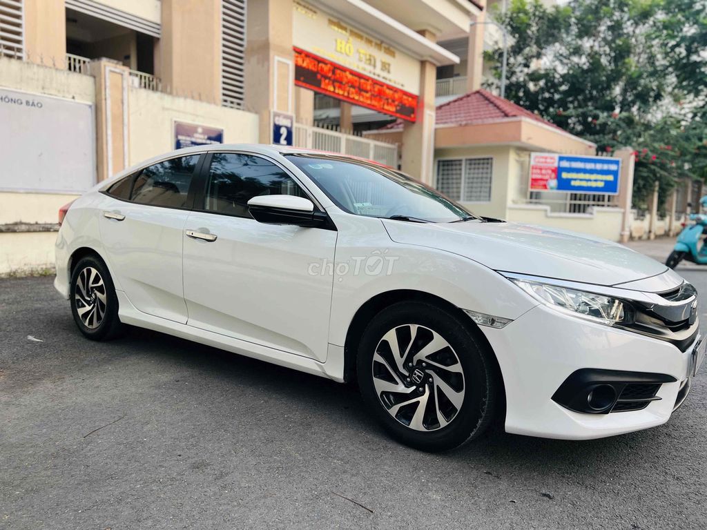Honda Civic 2018 E  . 1 chủ mua mới đi 81000 km. Mua bán Ô tô tại Huyện Hóc Môn Tp Hồ Chí Minh được đăng bởi Vũ hình 3