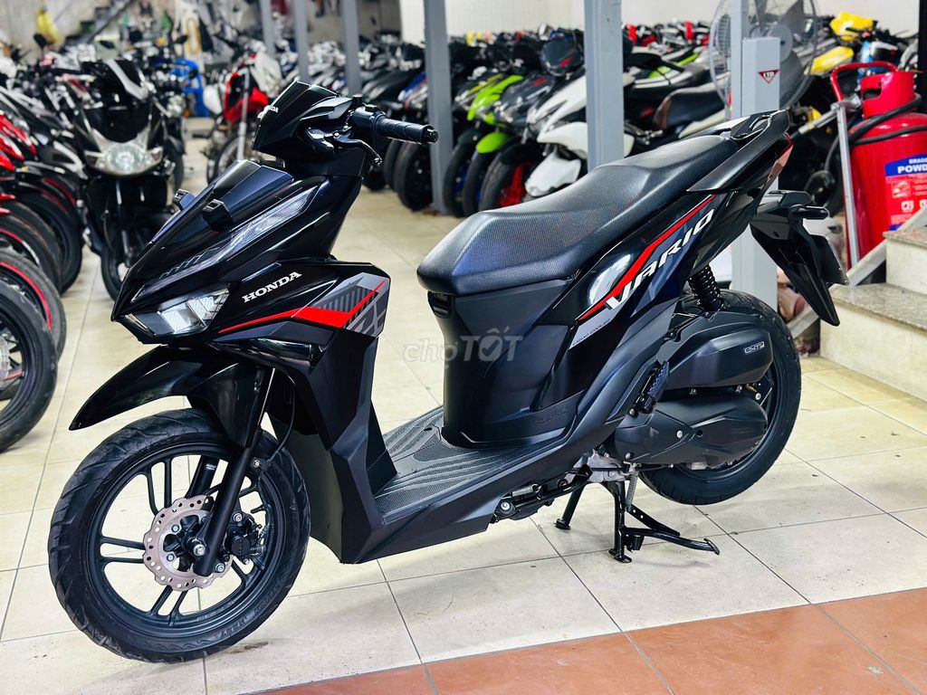 XE MÁY THỊNH PHÁT - VARIO 125 ĐEN 2024 KHOÁ SMAKEY. Mua bán Xe máy tại Quận Bắc Từ Liêm Hà Nội được đăng bởi XE MÁY THỊNH PHÁT XE LƯỚT GIÁ RẺ hình 4
