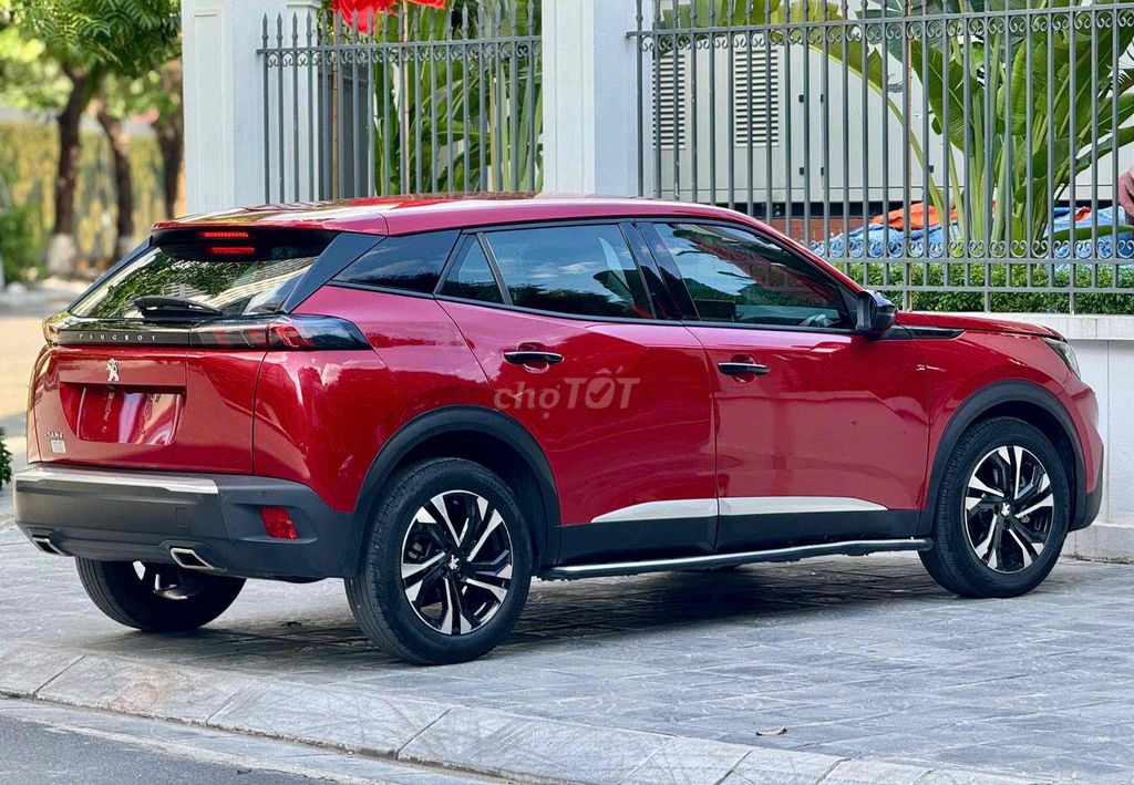 Peugeot 2008 2021 Active 1.2 AT - 60000 km. Mua bán Ô tô tại Quận Cầu Giấy Hà Nội được đăng bởi Tuấn Hưng hình 5