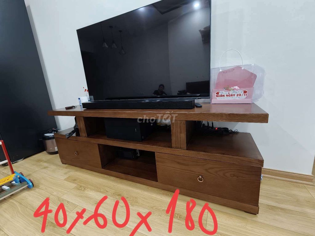 Kệ tivi gỗ sồi Nâu Mới. Mua bán Tủ, kệ gia đình tại Quận Nam Từ Liêm Hà Nội được đăng bởi Mr Ba hình 1