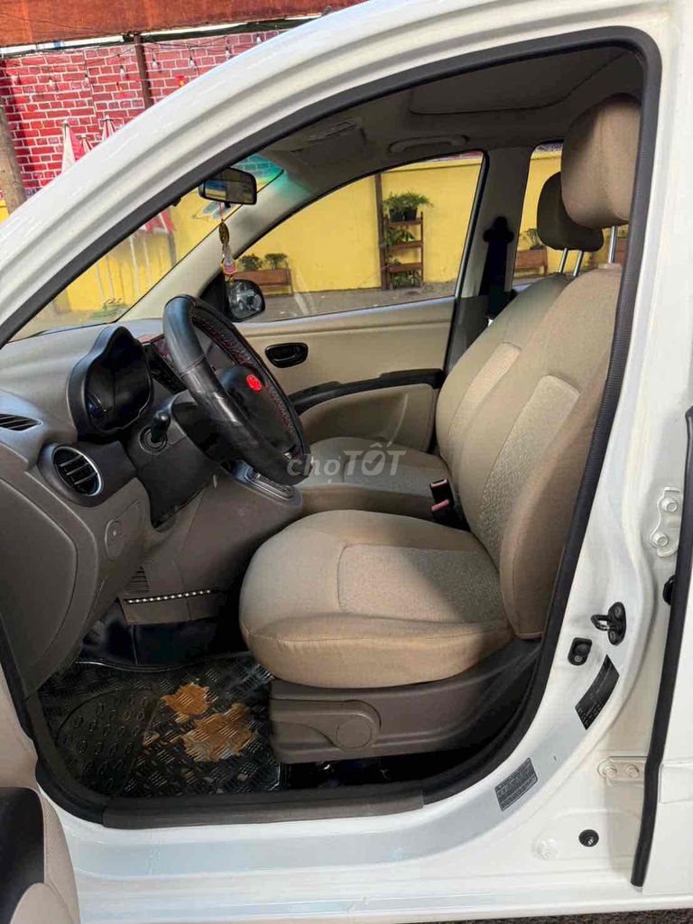 Hyundai Grand i10 2011 1.2 AT - 100000 km. Mua bán Ô tô tại Thành phố Pleiku Gia Lai được đăng bởi Dinh Trung  hình 13