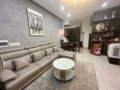 Nhà phố 100 m² · 3 PN · Đường Dương Quảng Hàm