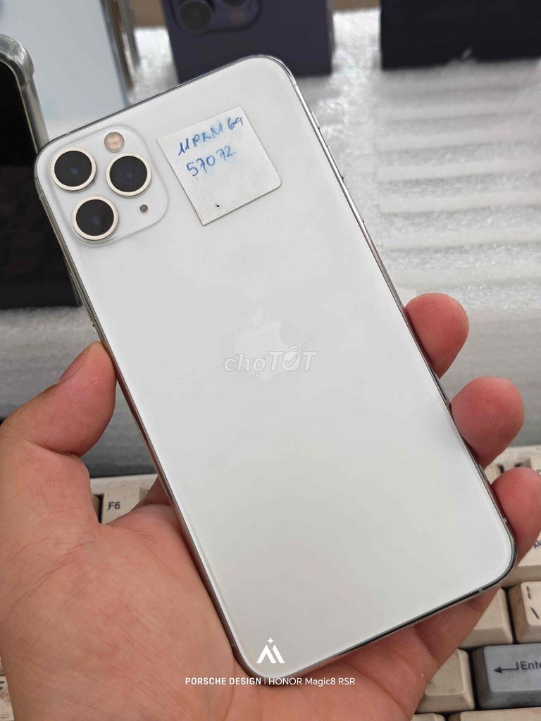 iPhone 11 Pro Max 64GB Trắng J/A. Mua bán Điện thoại tại Quận Hai Bà Trưng Hà Nội được đăng bởi Hoàng Thái Lâm  hình 1