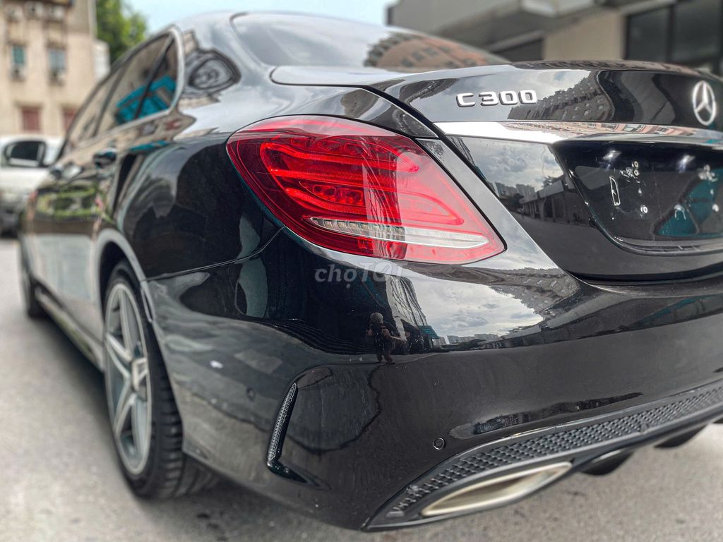 Mercedes Benz C Class 2015 C250 AMG - 83000 km. Mua bán Ô tô tại Quận Thanh Xuân Hà Nội được đăng bởi Nguyễn Tuấn Hoàng hình 8