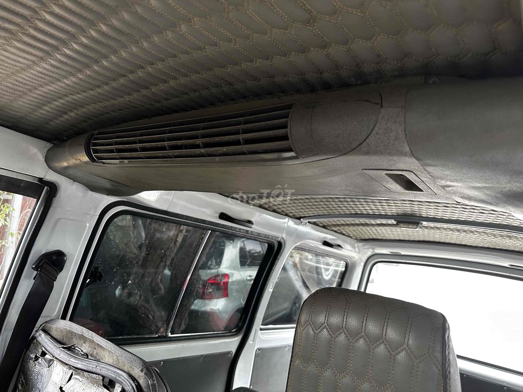 Suzuki Carry 2005 белый 7 мест