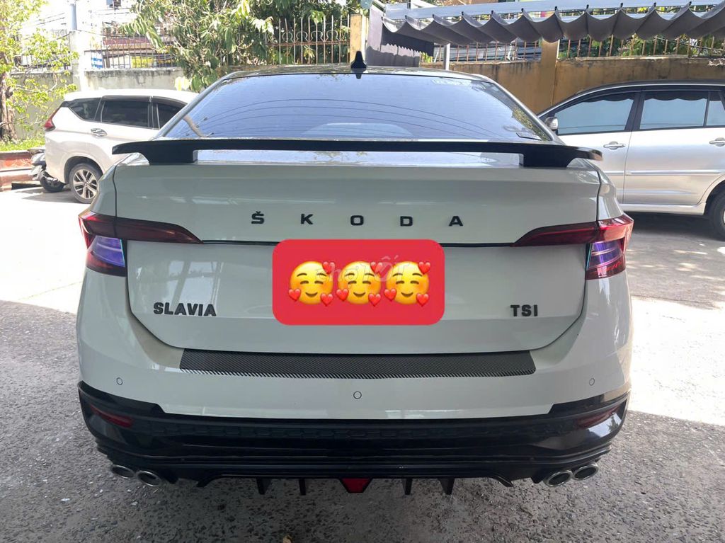 Skoda Slavia, белый, 14 805 км