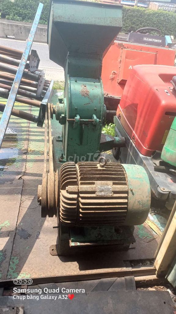 Nguyên bộ máy xay gỗ và băng tải. Mua bán Đồ chuyên dụng, Giống nuôi trồng tại Thành phố Thủ Đức Tp Hồ Chí Minh được đăng bởi nguyễn thị lan hình 1