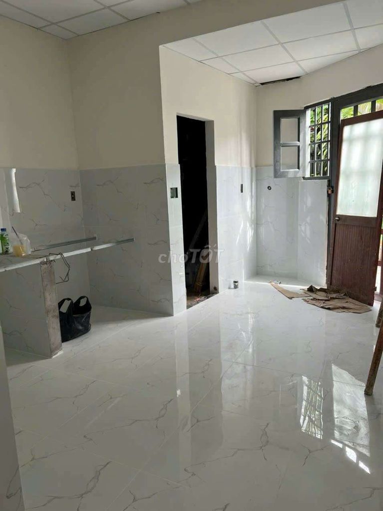 House with 2 bedrooms for rent in Khuông Việt · Quận Tân Phú, Ho Chi Minh City — $385/month, photo 1