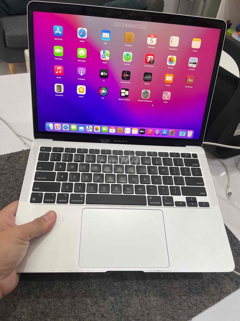 Macbook Air M1 8G SSD 256G kèm sạc zin. Mua bán Laptop tại Quận Tân Phú Tp Hồ Chí Minh được đăng bởi LAP24H bán laptop giá rẻ uy tín  hình 1