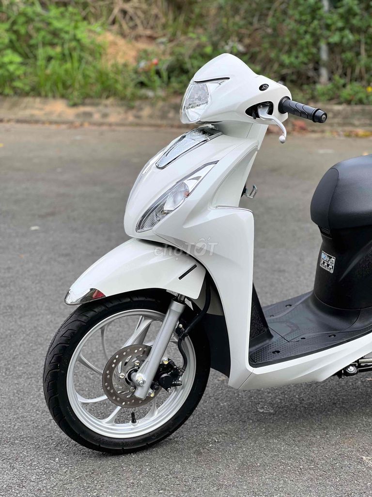 Honda Vision 2022 110cc Trắng Đen Bạc Có Trả Góp🎉🎉. Mua bán Xe máy tại Thành phố Biên Hòa Đồng Nai được đăng bởi Xe Máy Phát Đồng hình 7