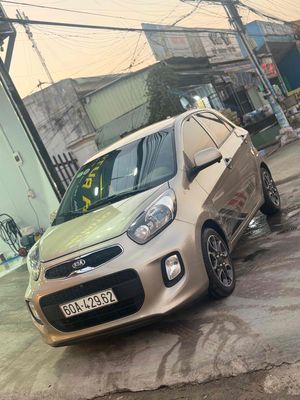 Kia Morning 2017 Số sàn Vàng cát