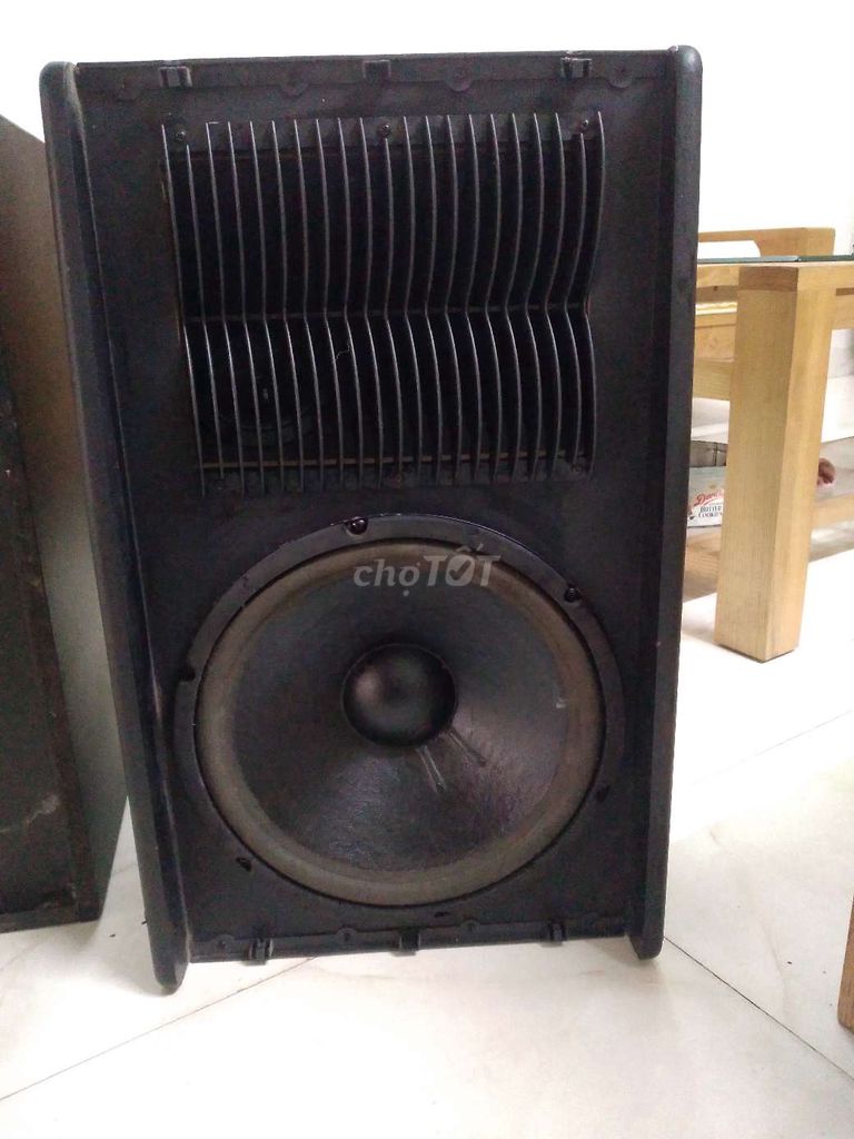Loa karaoke JBL Ki 82 Đen Đã sử dụng. Mua bán Tivi, Âm thanh tại Quận Hải An Hải Phòng được đăng bởi phạm Tuấn  hình 1