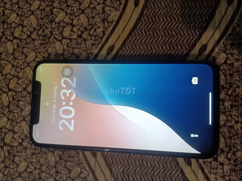 Apple iPhone XS Đã sử dụng Face ID. Mua bán Điện thoại tại Huyện Quế Võ Bắc Ninh được đăng bởi phuongmanh91 hình 1