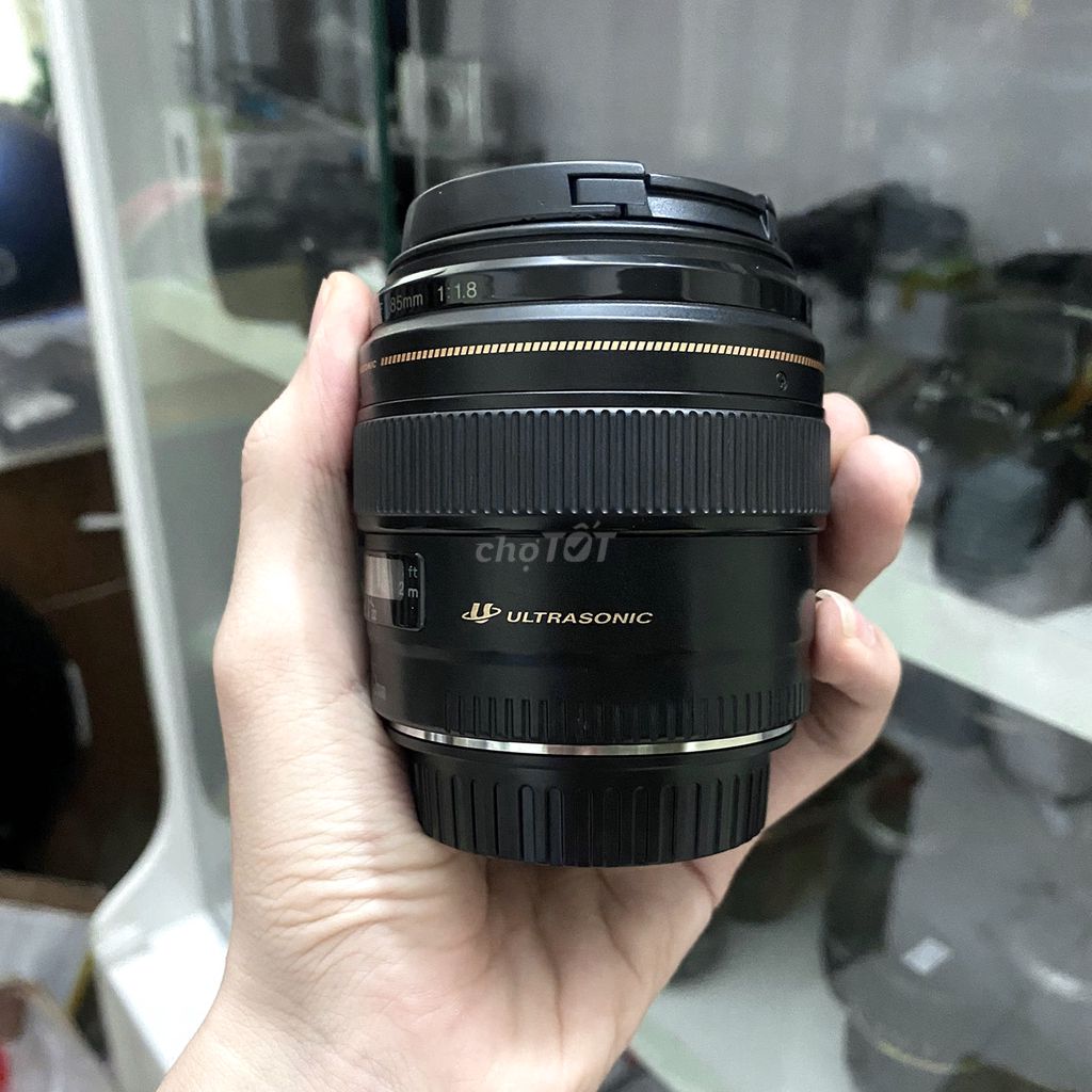 Ống kính Canon 85mm F1.8 USM (Đẹp keng)