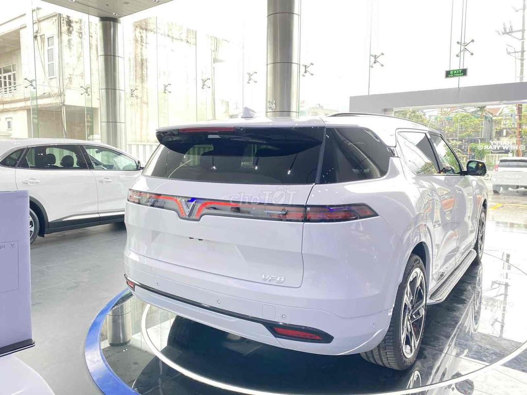 VinFast VF9 2025. Đủ Màu. Giao Ngay. Mua bán Ô tô tại Thành phố Thủ Đức Tp Hồ Chí Minh được đăng bởi VINFAST MIỀN NAM hình 12