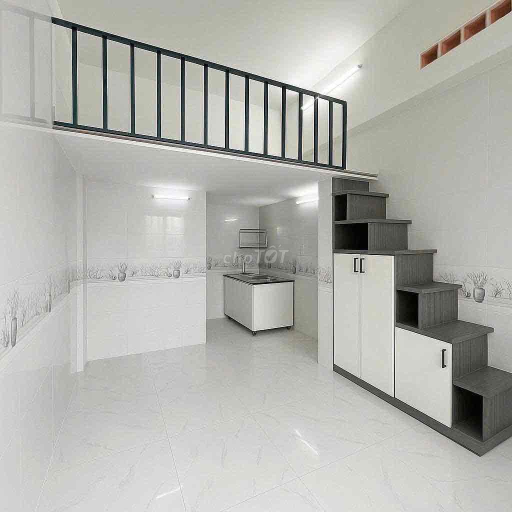 DUPLEX VỪA CẢI TẠO LẠI NẰM NGAY NGÃ TƯ BÌNH THÁI TRỤC ĐƯỜNG CHÍNH