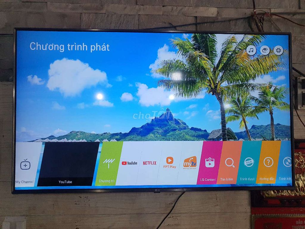 Smart Tivi LG 55" màn 4k có Bluetooth remote nói