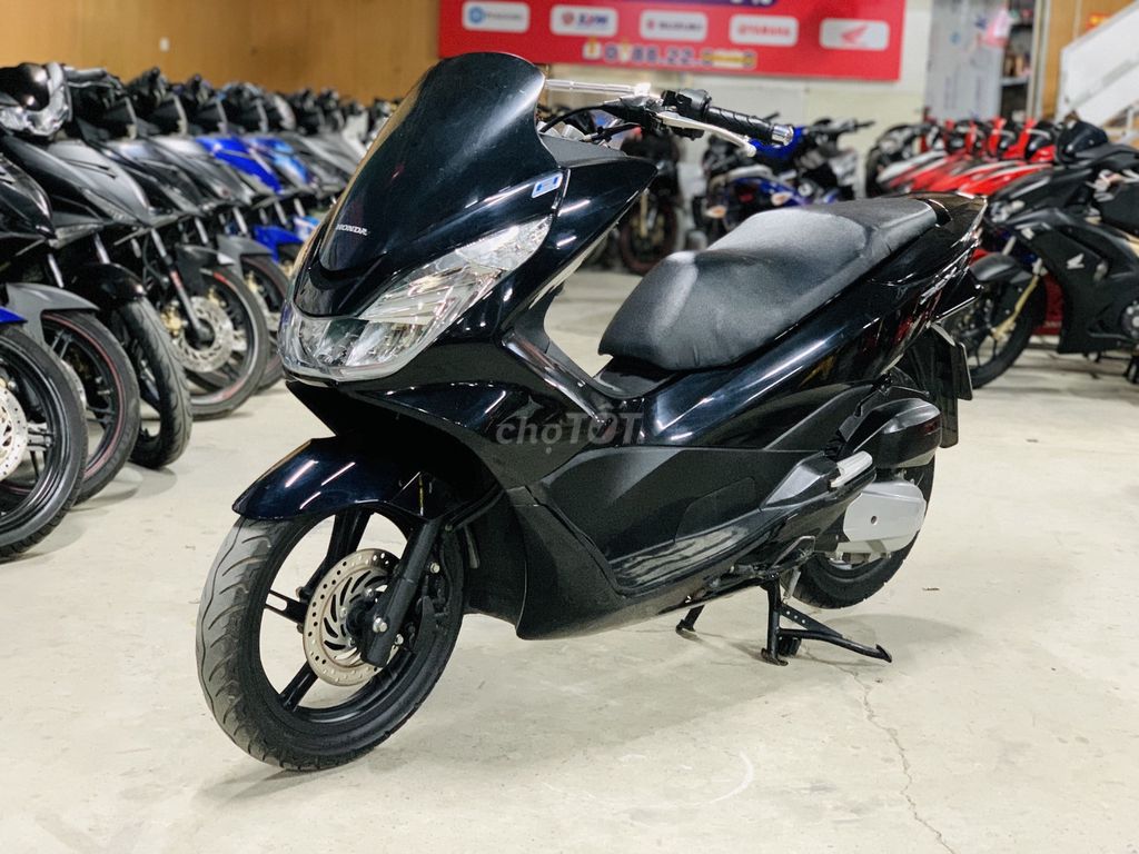 XE MÁYTHANH TÙNG_PCX 125 ĐÈN LED TRẢ TRC 9TR CÓ XE. Mua bán Xe máy tại Quận Nam Từ Liêm Hà Nội được đăng bởi THANH TÙNG hình 1