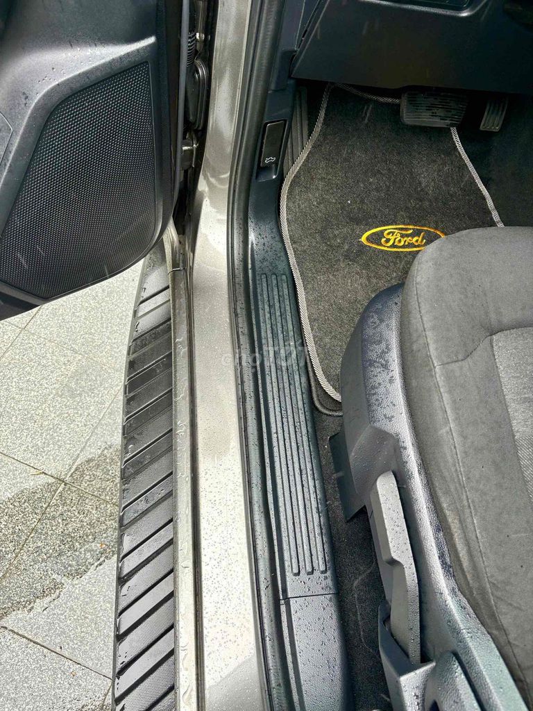 Ford Ranger 2023 XLS 2.0L 4x2 AT - 64198 km. Mua bán Ô tô tại Thành phố Thủ Dầu Một Bình Dương được đăng bởi Bình Dương ford hình 7