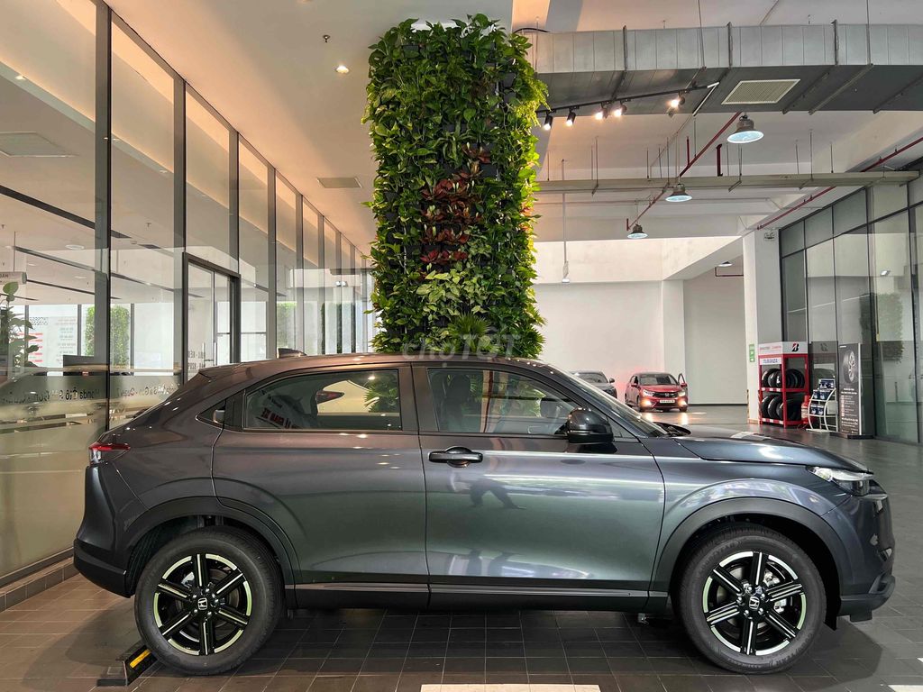 Honda HRV 2025 G, KM 100% Thuế trước bạ, phụ kiện. Mua bán Ô tô tại Quận 7 Tp Hồ Chí Minh được đăng bởi SHOWROOM HONDA ÔTÔ QUẬN 7 hình 4