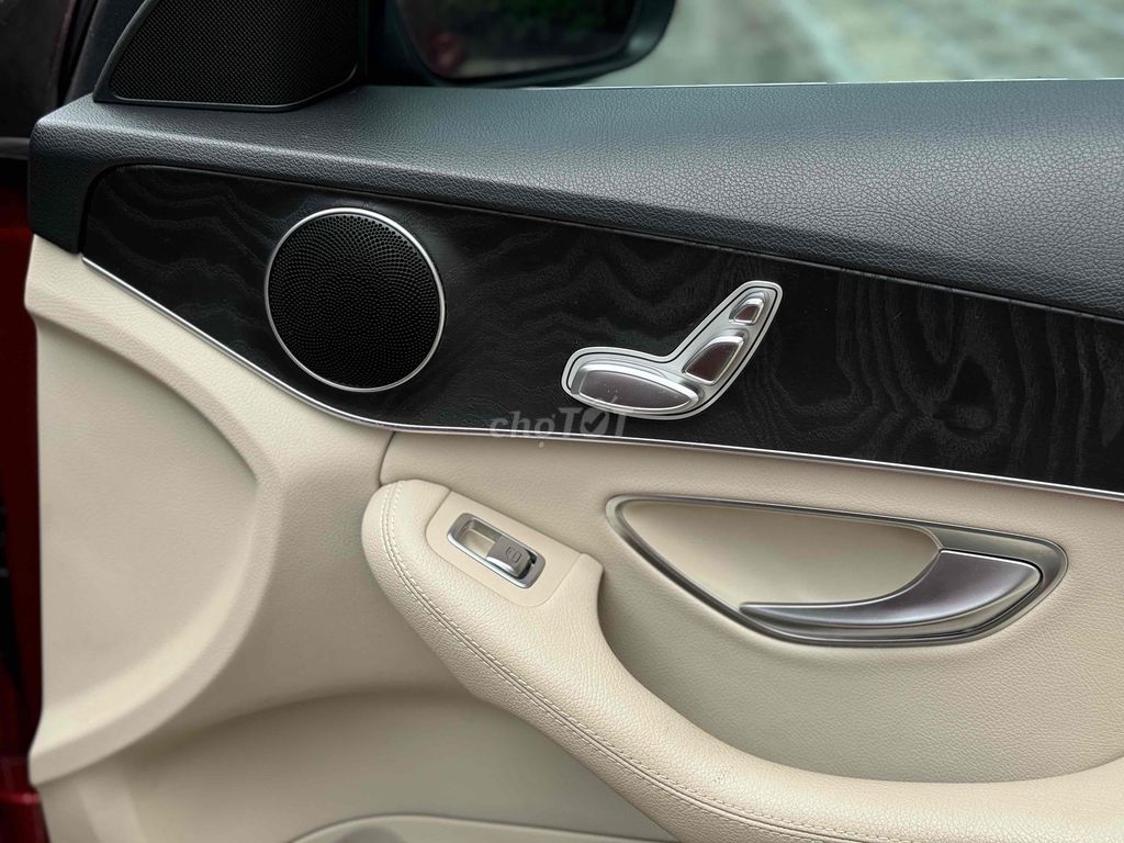 Mercedes Benz C Class 2019 C200 - 34000 km. Mua bán Ô tô tại Quận 11 Tp Hồ Chí Minh được đăng bởi Thành Mazda  hình 10