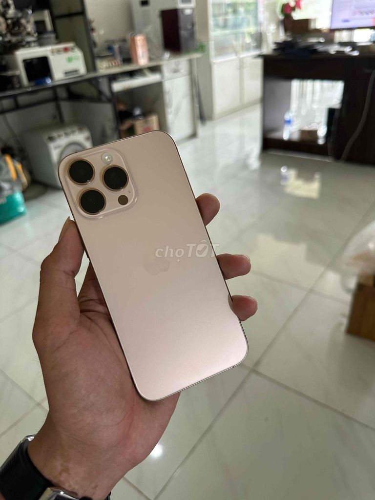Apple iPhone 16 Pro Max 256GB full cn. Mua bán Điện thoại tại Thành phố Bến Tre Bến Tre được đăng bởi TN MOBILE hình 1