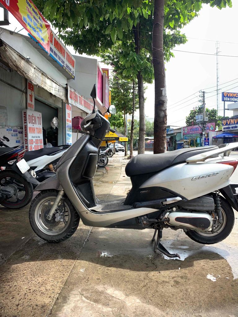 honda lead bao chở hàng. Mua bán Xe máy tại Thành phố Dĩ An Bình Dương được đăng bởi lê hoàng vũ hình 1