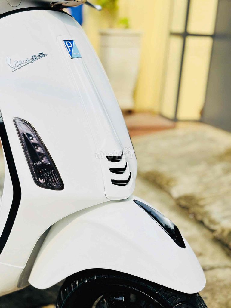 Piaggio Vespa Primavera 2015 125CC Trắng. Mua bán Xe máy tại Quận 12 Tp Hồ Chí Minh được đăng bởi Ta Thanh Thai hình 9