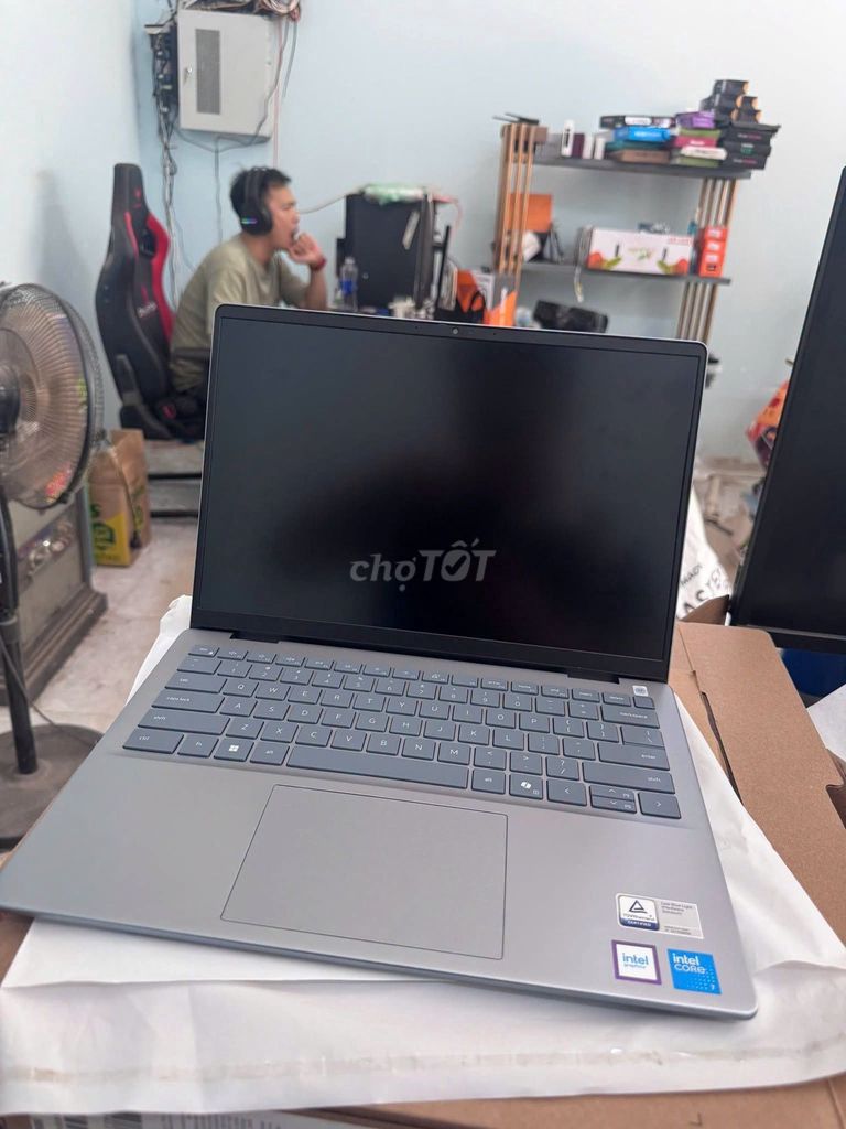 Dell Inspiron 14 5440 i7-150U | 16GB/1TB NEW BH12T. Mua bán Laptop tại Thành phố Buôn Ma Thuột Đắk Lắk được đăng bởi Lại Văn Tín  hình 1