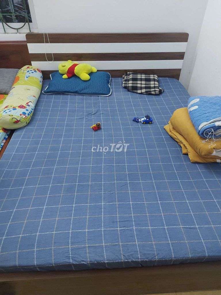 Đệm Hanvico 10cm 1.6x2m tặng bàn trang điểm. Mua bán Giường, chăn ga gối nệm tại Quận Đống Đa Hà Nội được đăng bởi Lan Anh hình 1