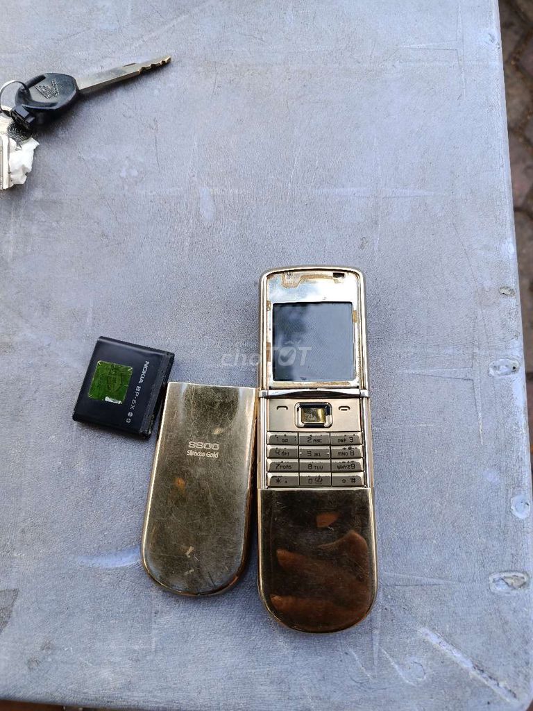 Nokia 8800 Gold Vàng Hư pin. Mua bán Điện thoại tại Quận 12 Tp Hồ Chí Minh được đăng bởi Duy Dang hình 1