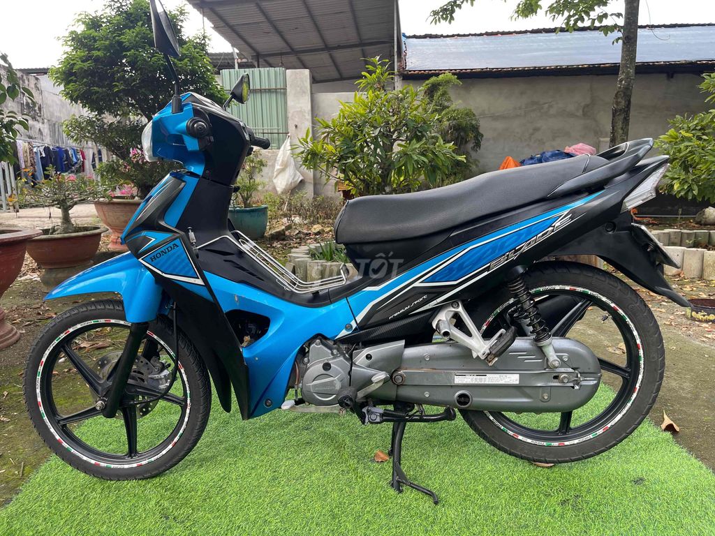 cần bán wave blade. Mua bán Xe máy tại Thị xã Phú Mỹ Bà Rịa - Vũng Tàu được đăng bởi Lê  Thanh Hải  hình 7