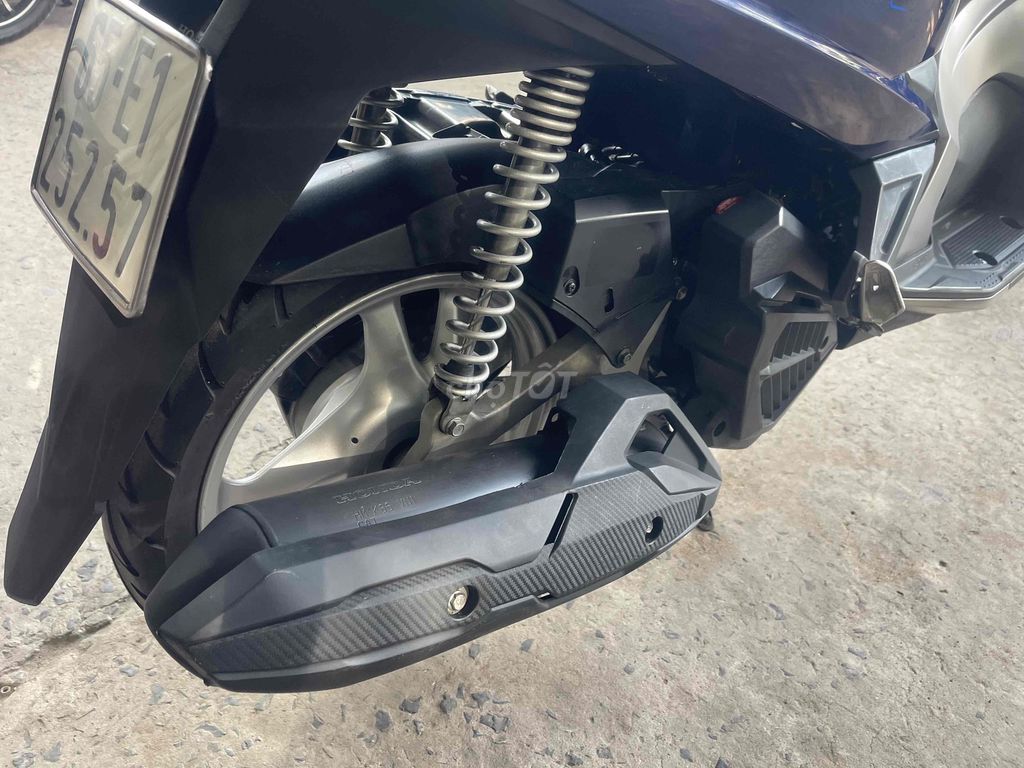Honda Air Blade 125 2016 Xanh. Mua bán Xe máy tại Quận Bình Thuỷ Cần Thơ được đăng bởi Cửa hàng xe máy Minh Triều hình 5