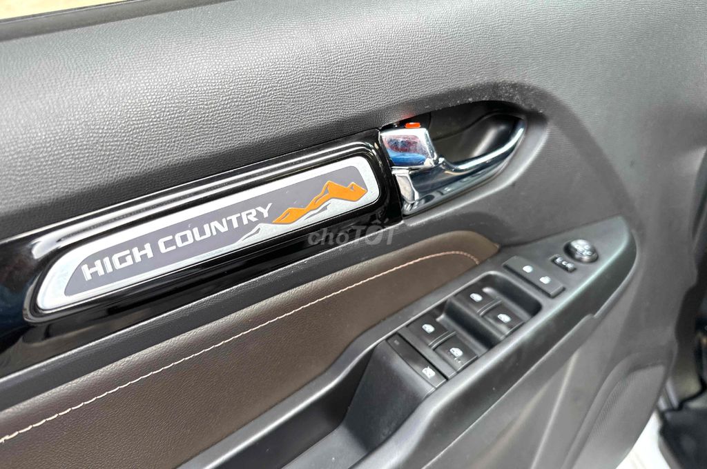 Chevrolet Colorado 2019 2.5L 4x4 AT HighCountry. Mua bán Ô tô tại Quận Tân Bình Tp Hồ Chí Minh được đăng bởi Nguyễn Đình Quang Duy  hình 13